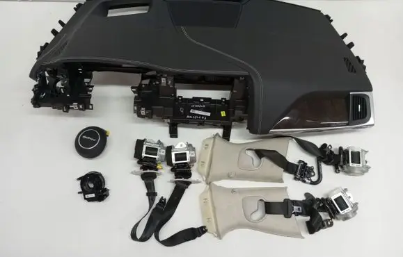 Jaguar XJ SERIE 1 Radio/GPS head unit trim 