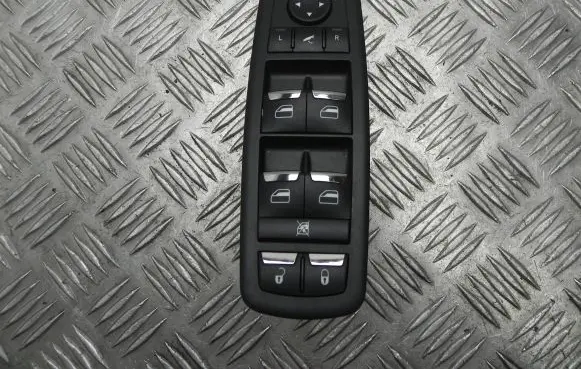 Maserati Ghibli Electric window control switch 670019819 T9783