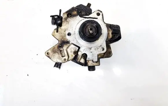 Hyundai Santa Fe Fuel injection high pressure pump 044501121 3310027400