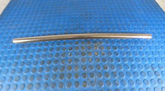 Opel Corsa F Rear door windshield rail 9829498880 39176217