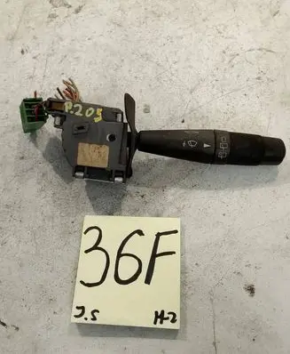 Peugeot 205 Wiper control stalk 9753275380