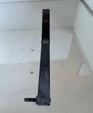 Audi A4 S4 B8 8K Radiator support slam panel bracket 8K0805528A 8032281