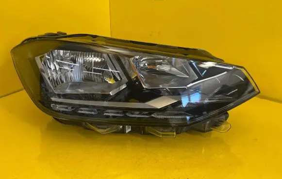Volkswagen Golf Sportsvan Headlight/headlamp 517941006D