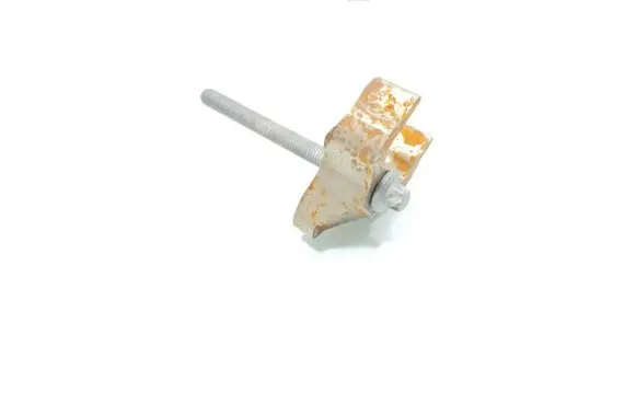 BMW 1 F20 F21 Fuel Injector clamp holder 