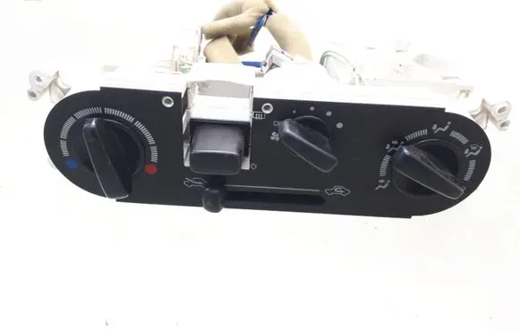 Mitsubishi Colt Climate control unit MR201365 96826