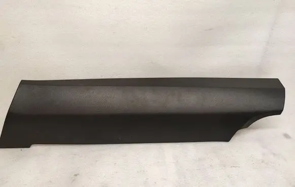 Volvo XC90 Rear seat side bottom trim 39829971