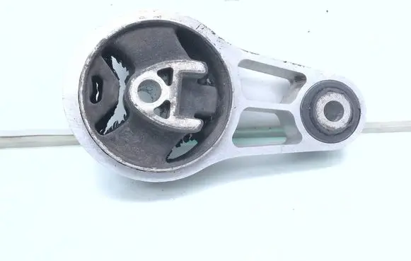 Mini One - Cooper Clubman R55 Engine mount bracket