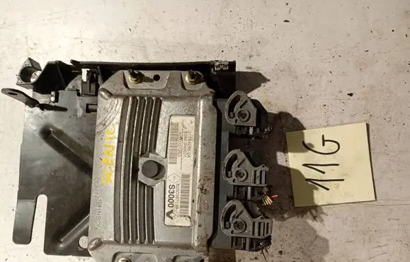 Renault Megane II Engine control unit/module 8200387138