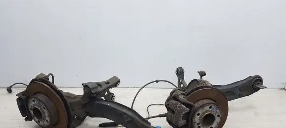 Mercedes-Benz A W176 Stub axle 6710MERCEDES