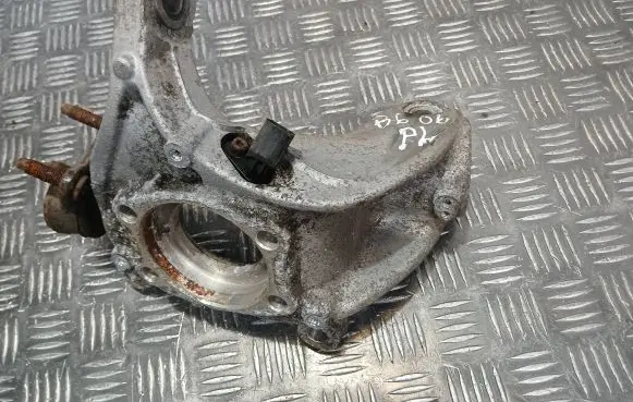 Volkswagen PASSAT B6 Front wheel hub spindle knuckle