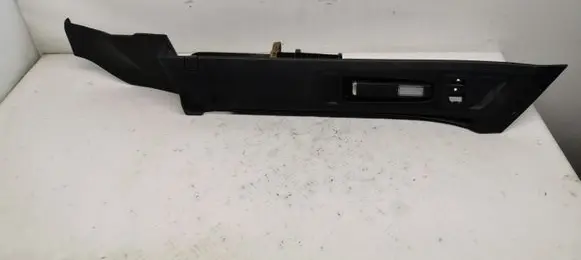 Citroen C5 Parcel shelf load cover mount bracket 9682033377