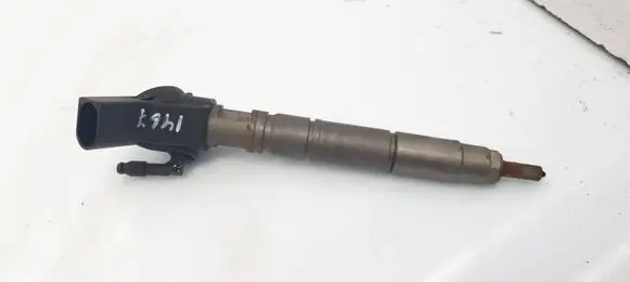 Hyundai ix 55 Fuel injector 338003A000