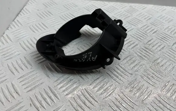 Toyota Avensis T270 Fog light bracket 5212705060 TSM5608G1