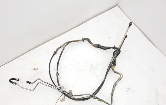 Volvo XC70 Fuel line pipe 66919L291VHE