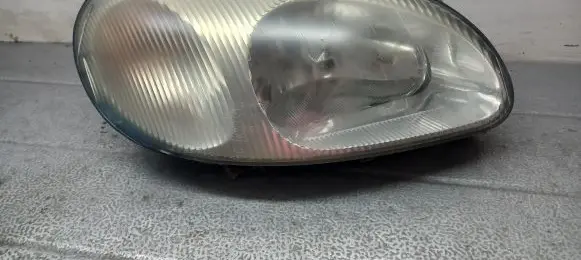 Chevrolet Lanos Front reflector 