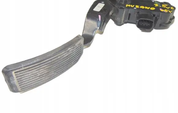 Nissan Murano Z50 Accelerator throttle pedal 18002ca000