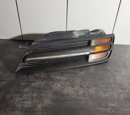 Nissan Micra Front indicator light 89027935