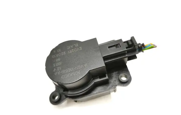 Ford Kuga II Air flap motor/actuator AV6N19E616AA