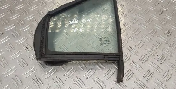 Toyota Yaris Front door vent window glass four-door 43R00097
