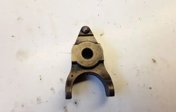 Toyota Corolla Verso E121 Fuel Injector clamp holder NOCODE