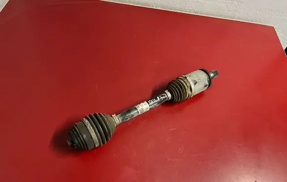 BMW X3 G01 Front driveshaft 8643183