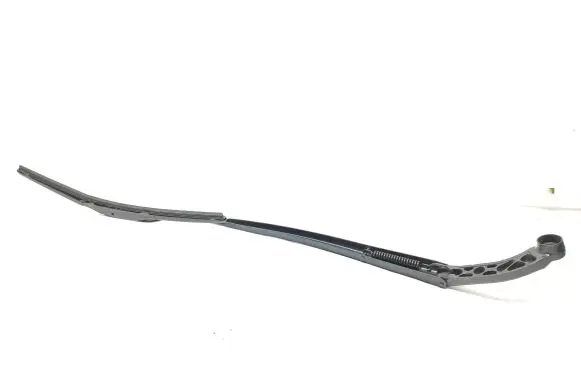 Toyota RAV 4 (XA50) Windshield/front glass wiper blade 