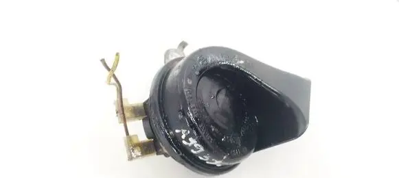 Mercedes-Benz CLS C219 Horn signal E9011157