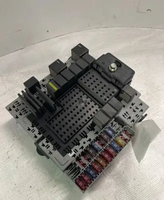 Volvo S60 Fuse box set 9401802 0537490 163356900