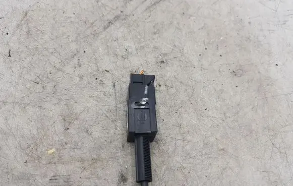 Nissan X-Trail T30 Brake pedal sensor switch NOCODE