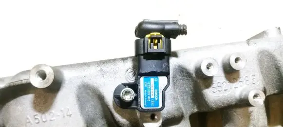 Opel Zafira B Air pressure sensor 0281002845