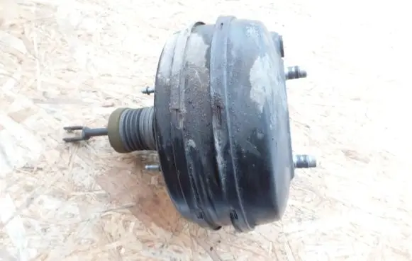 Opel Vectra C Brake booster TQ35 13126710