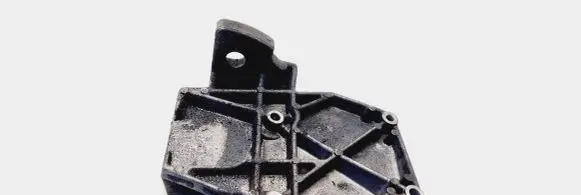 Volkswagen PASSAT B5 A/C compressor mount bracket 028260885A