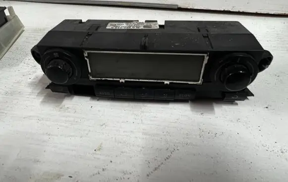 Seat Ibiza III (6L) Climate control unit 6L0820043A H24000260030