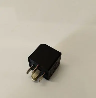 Ford Mondeo MK II Other relay F0AB14B192AA