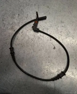 Mercedes-Benz E W211 ABS brake wheel speed sensor A2115402117