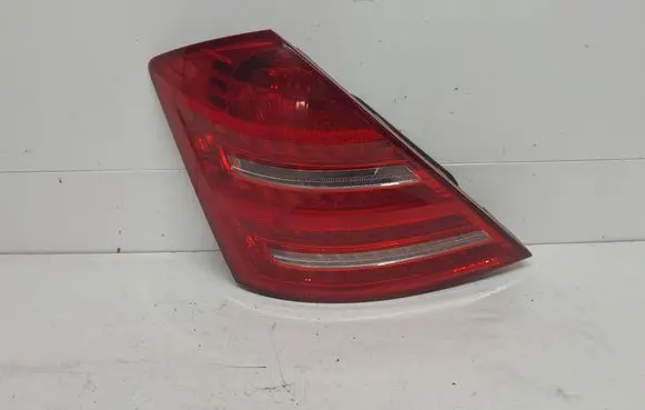 Mercedes-Benz S W221 Rear/tail lights A2218200577 A2218201364