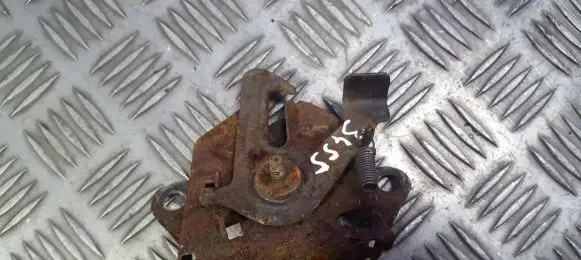 Mazda Premacy Engine bonnet/hood lock/catch