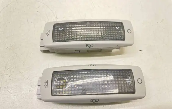 Volkswagen Golf VI Rear seat light 3B0947291