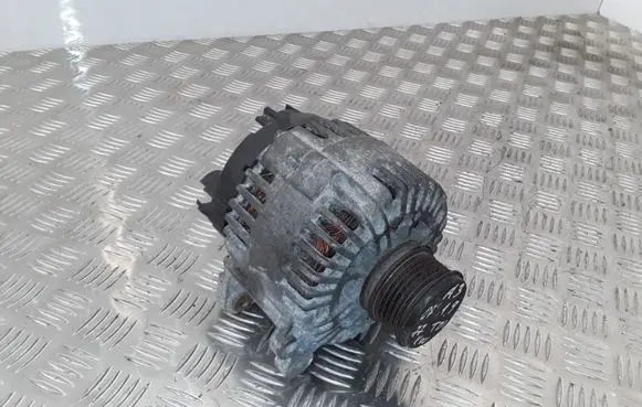 Audi A3 S3 A3 Sportback 8P Generator/alternator 06F903023C TG14C011 2542695E