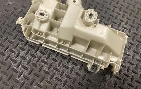 (A) pillar trim