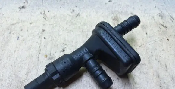 Fuel pressure sensor