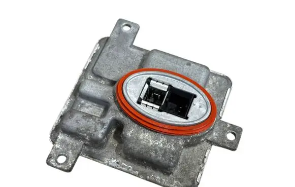 BMW 6 F12 F13 Headlight ballast module Xenon 7318327 2000H35W W003T23171
