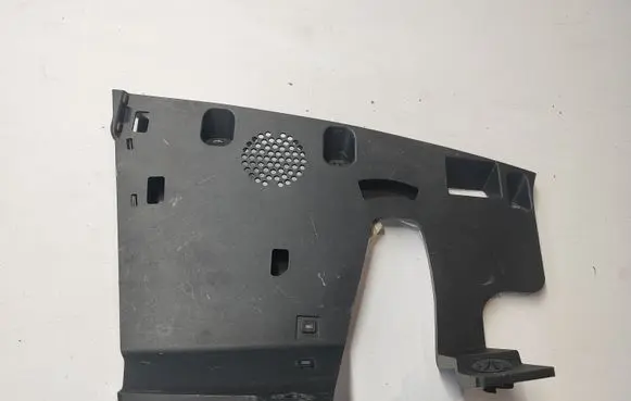 Maserati Levante Dashboard lower bottom trim panel 670047407