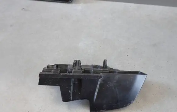Citroen Berlingo Rear bumper mounting bracket 9816808480