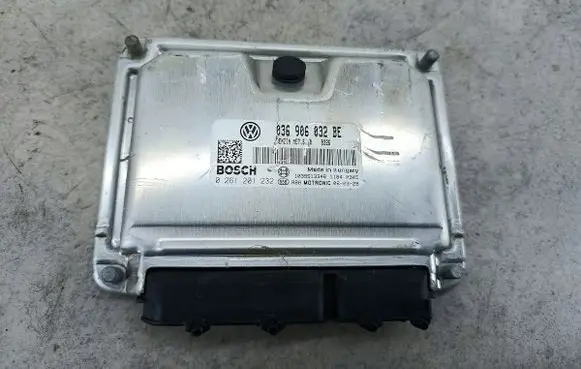 Volkswagen Golf V Engine control unit/module ECU 036906032BE