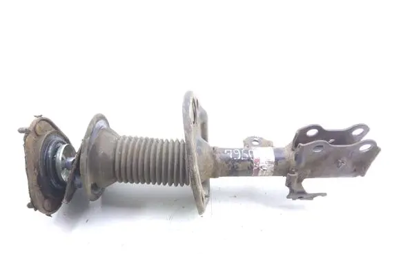 Toyota Avensis T270 Front shock absorber/damper 4851005330