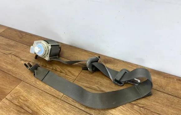 Ford F150 Rear seatbelt FL3B16611B68AGPI FL3B16611B68AG