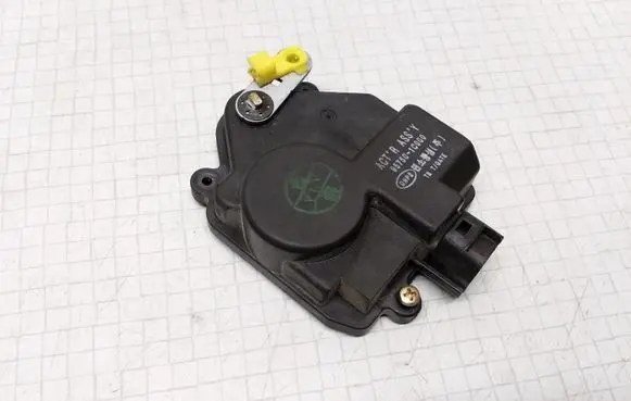 Hyundai Getz Air flap motor/actuator 957501C000