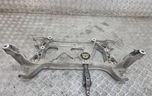 Volkswagen PASSAT B8 Front subframe 3Q0199369E