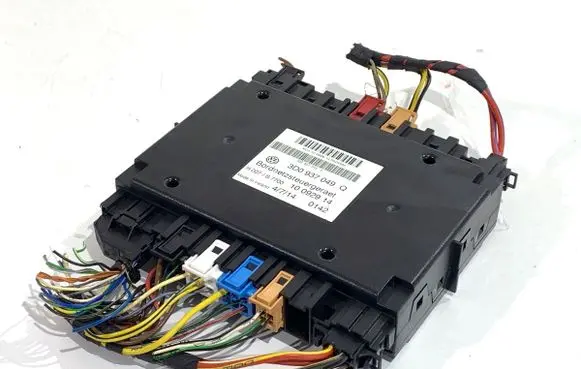Volkswagen Phaeton Central body control module 3D0937049Q